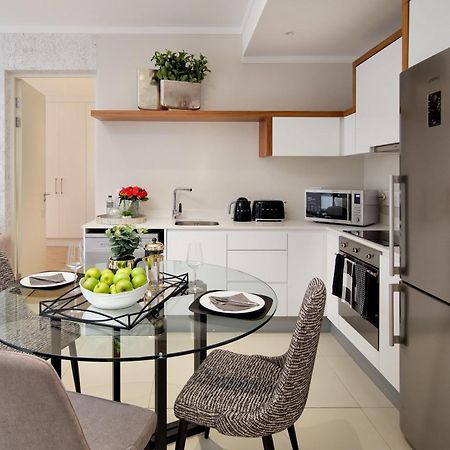 Sandton Apartment 15 West Road South Йоханесбург Екстериор снимка