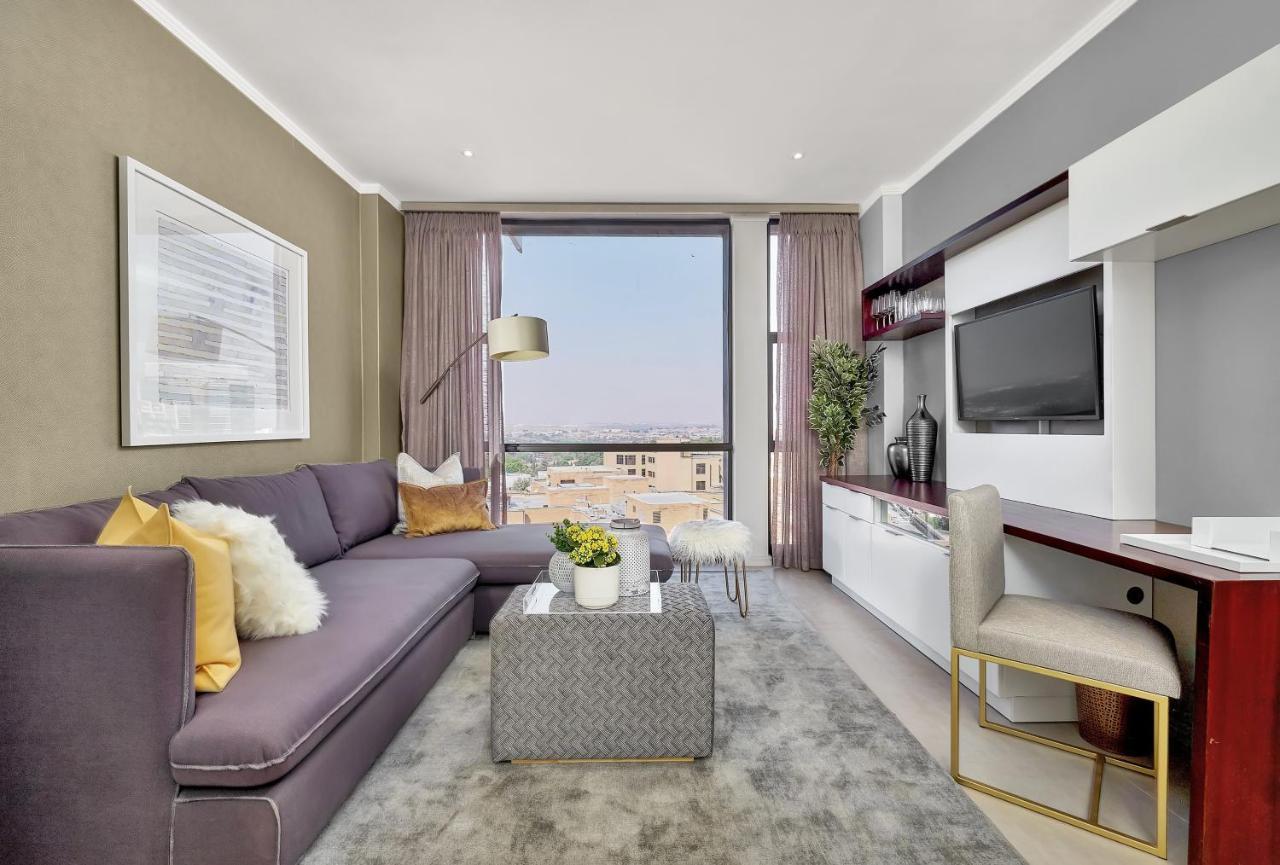 Sandton Apartment 15 West Road South Йоханесбург Екстериор снимка