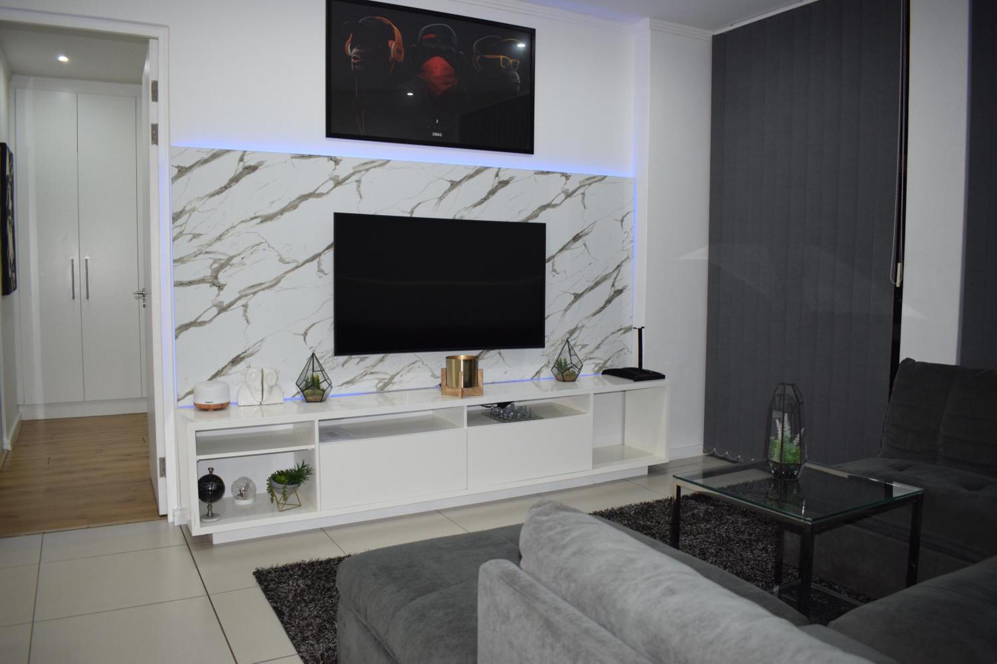 Sandton Apartment 15 West Road South Йоханесбург Екстериор снимка