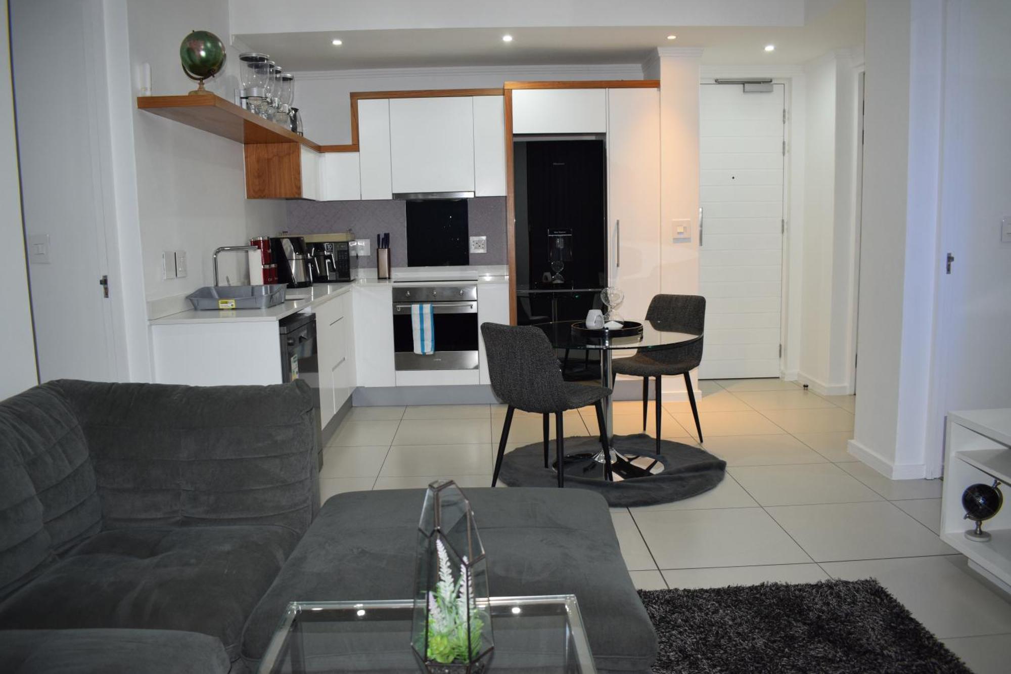 Sandton Apartment 15 West Road South Йоханесбург Екстериор снимка